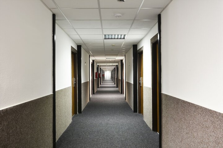 Ballroom/Hall 39 of 47