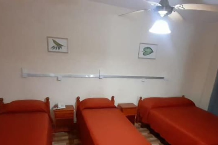 Room 9 of 28