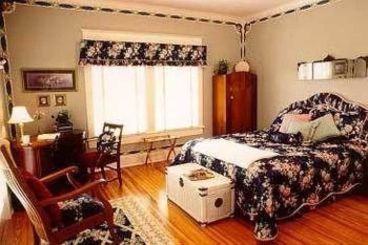 Room 22 of 63