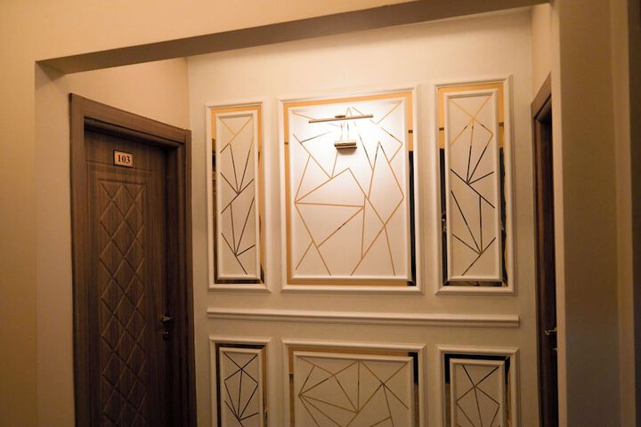 Room 15 of 31