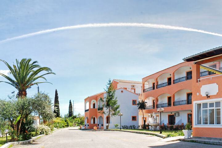 Victoria Hill Hotel in Corfu