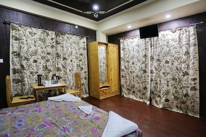 Room 6 of 41