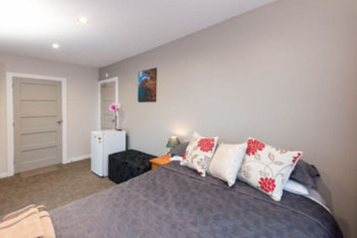 Room 48 of 72