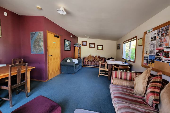 Room 13 of 20