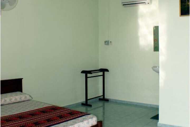 Room 5 of 19