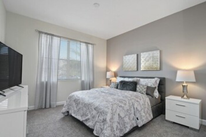 Room 148 of 158