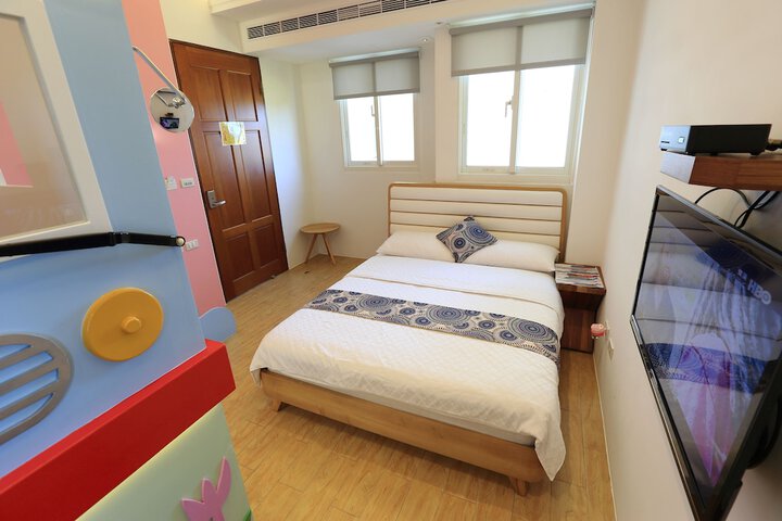Room 26 of 79