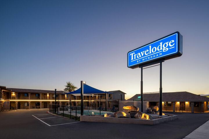 Travelodge by Wyndham Parker