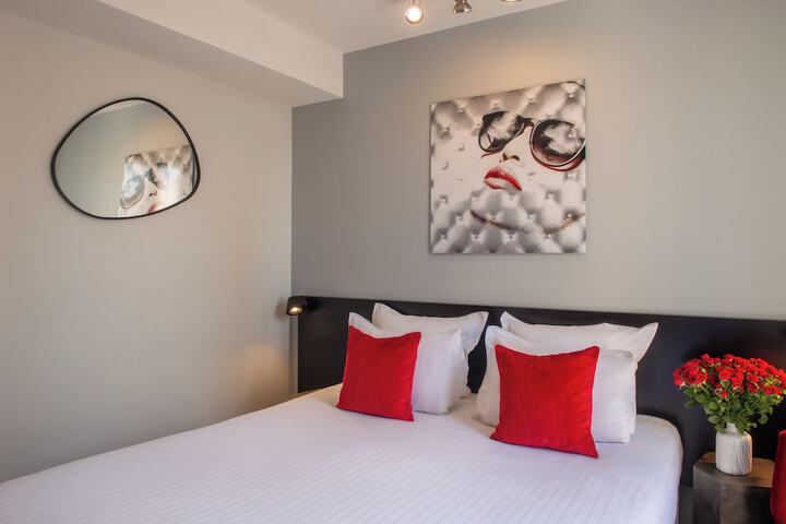 Room 10 of 56