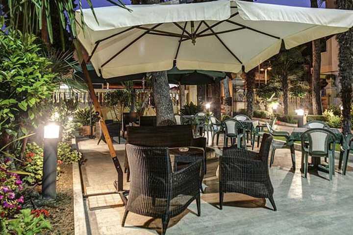 Terrace/Patio 17 of 17