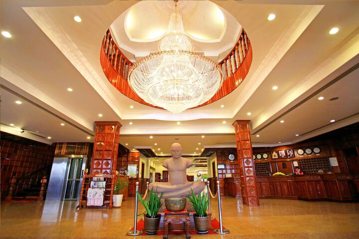Hotel Interior 4 of 45