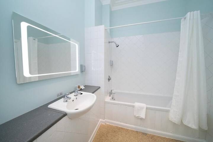 Room 35 of 45