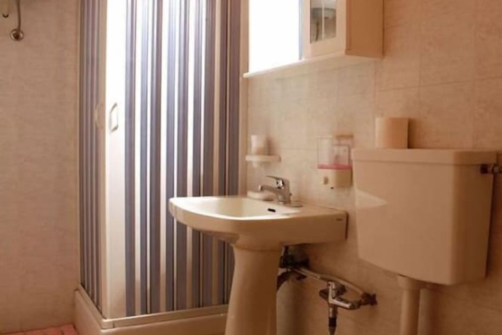 Bath Interior