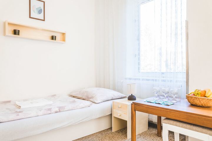 Room 29 of 42
