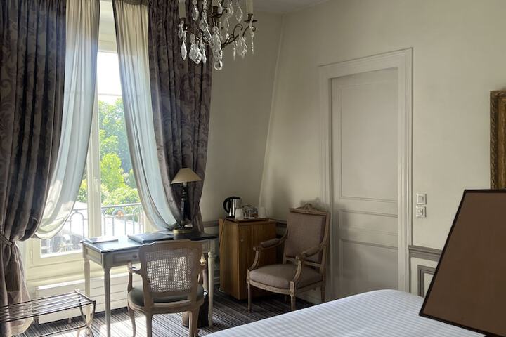 Room 21 of 65