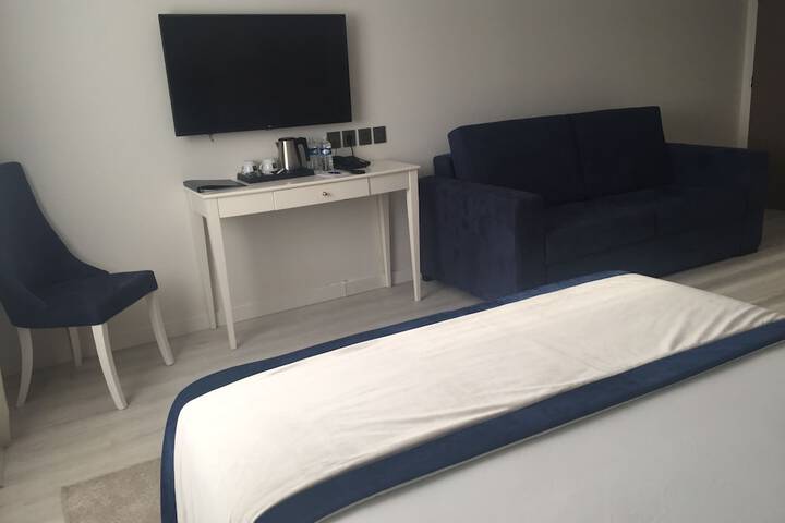 Room 18 of 41