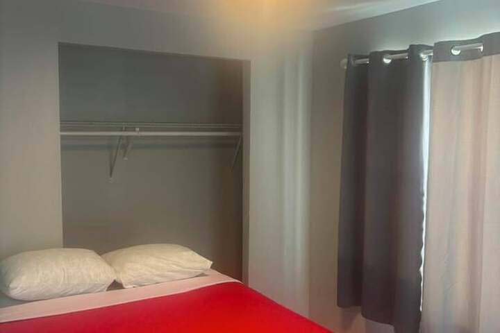 Room 14 of 61