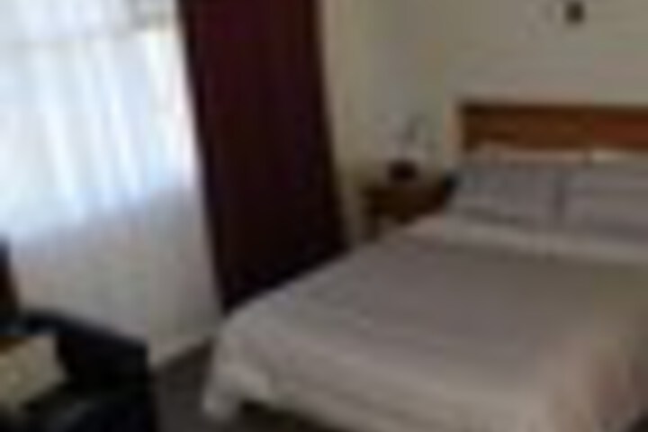 Room 41 of 123