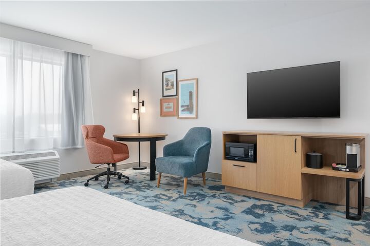 Room 17 of 35