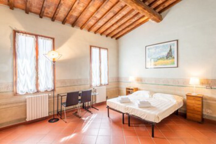 Room 14 of 26