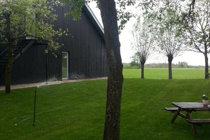 Property Grounds 28 of 37