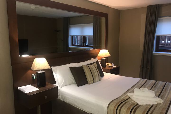 Room 17 of 71