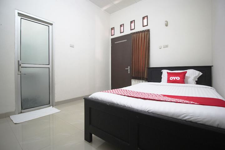 Room 10 of 34