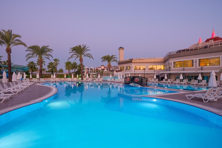 Pool 17 of 59
