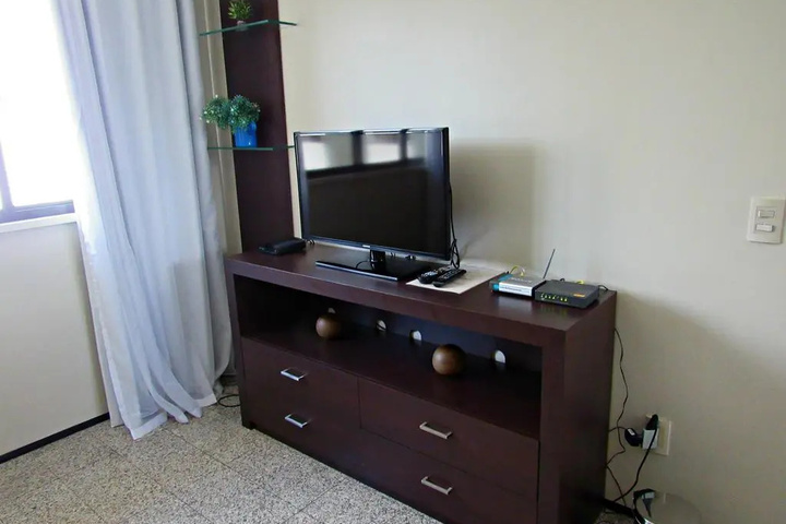 Room 9 of 10