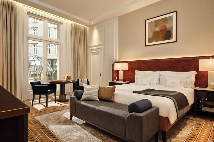 Room 40 of 139