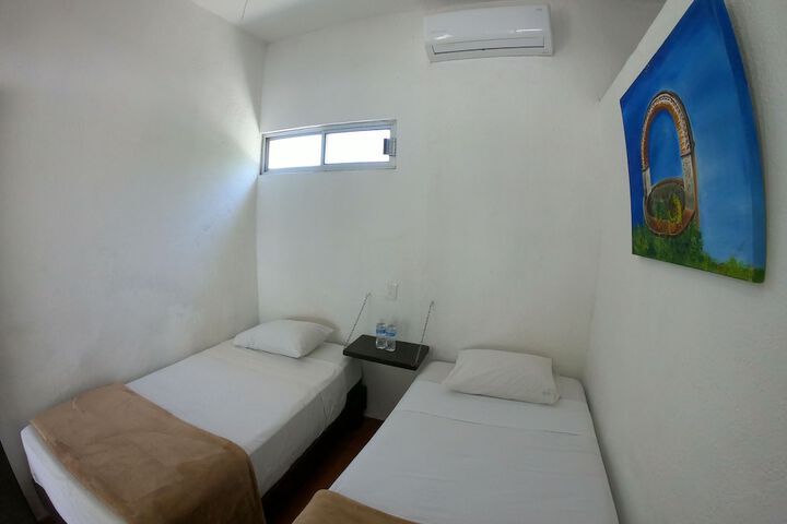 Room 41 of 106
