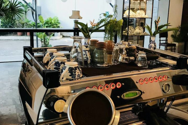 Breakfast/Coffee Service 69 of 81