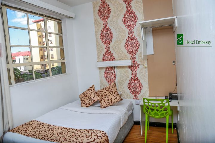 Room 9 of 49