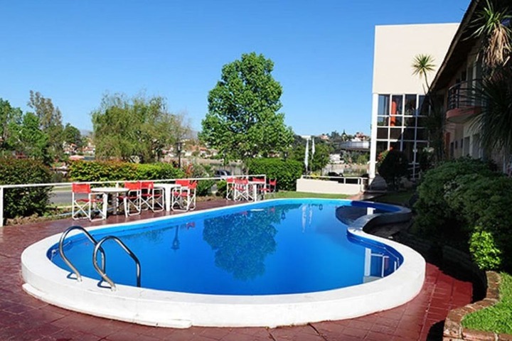 Hotel with Pool