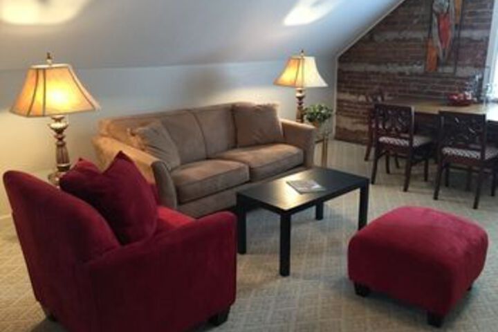 Room 12 of 24