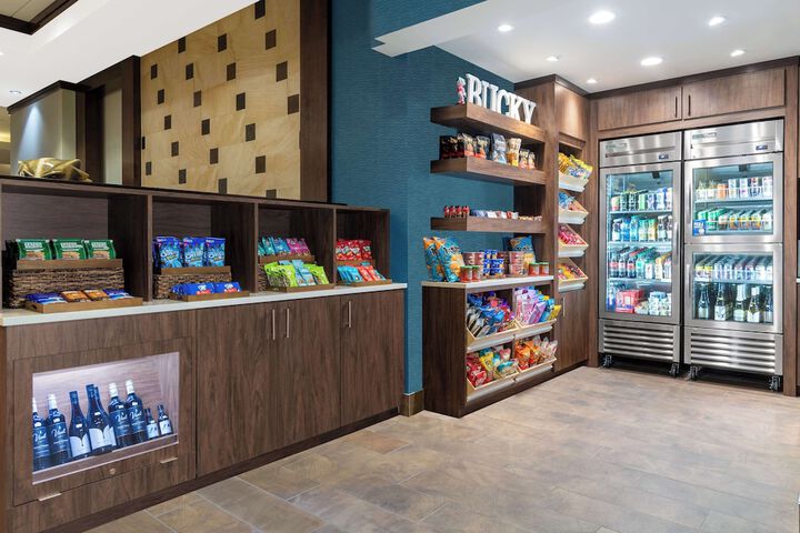 Snack bar