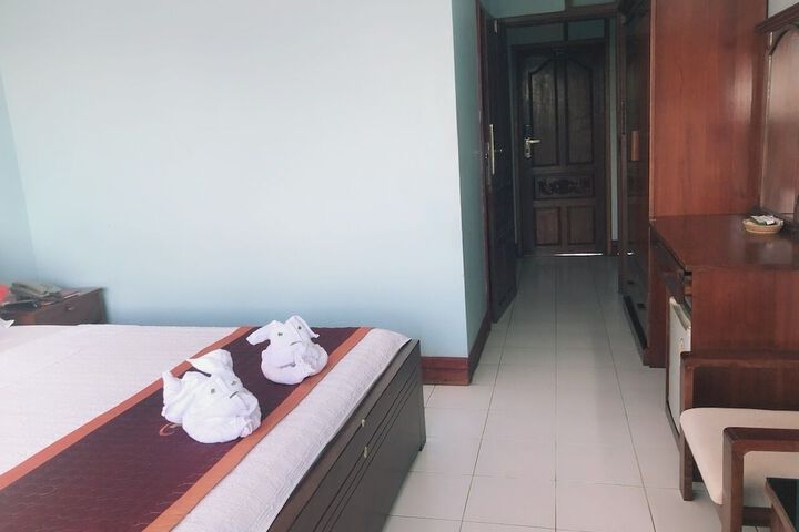 Room 18 of 30