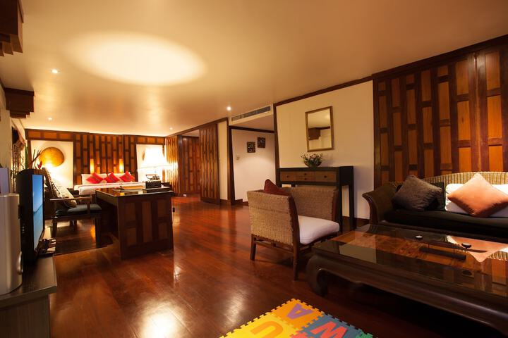 Room 29 of 48
