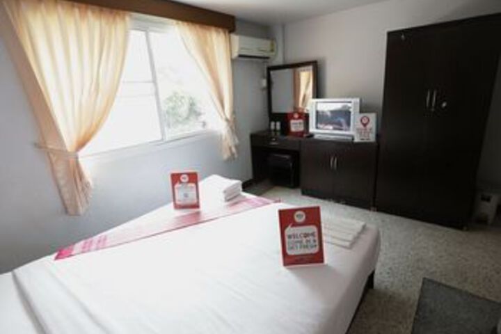 Room 15 of 20