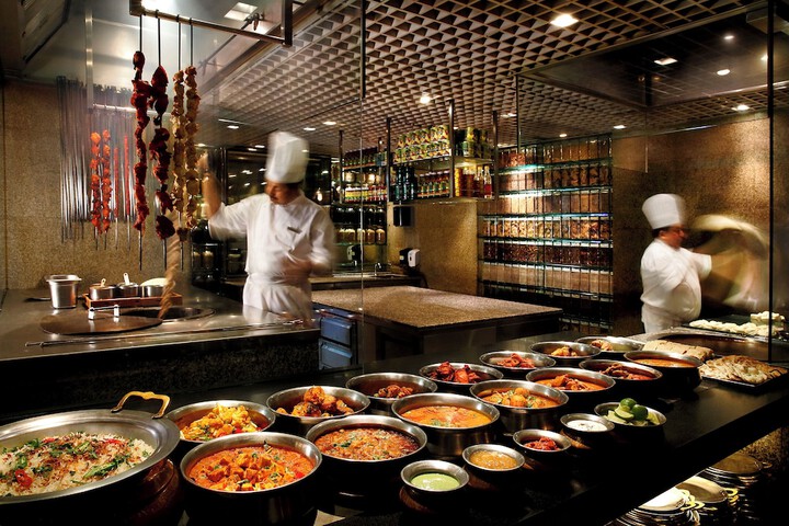 Dining 60 of 95