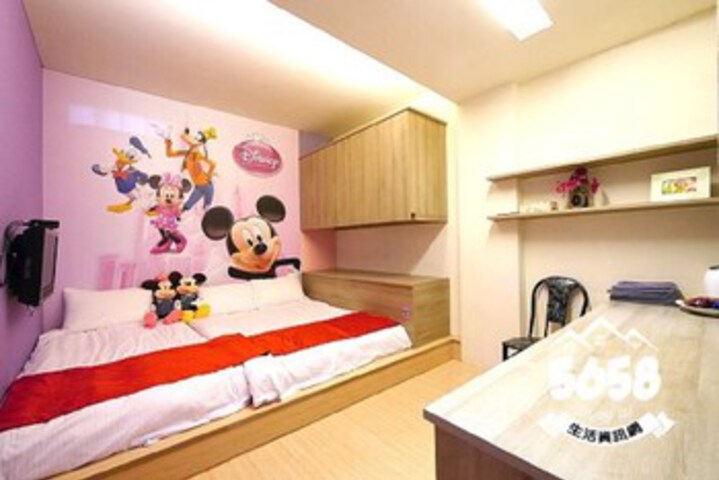 MICKEY HOUSE-QINGHE