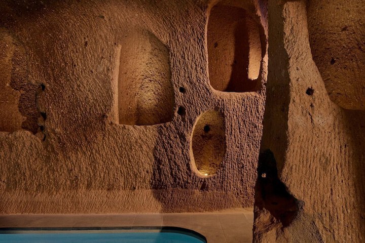 Pool 45 of 101