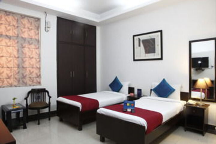Room 18 of 20