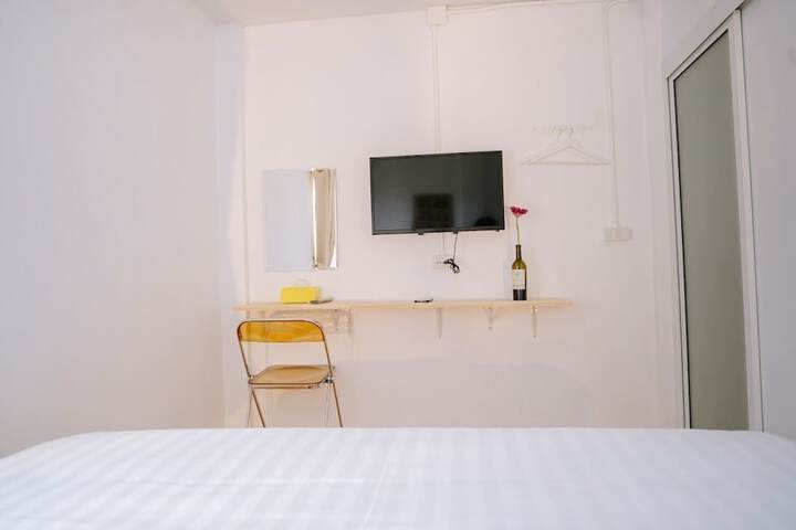 Room 7 of 20