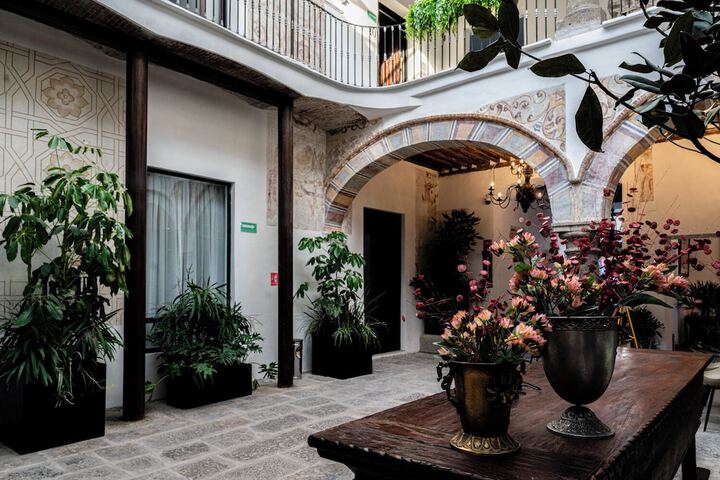 Hotel 128 of 133