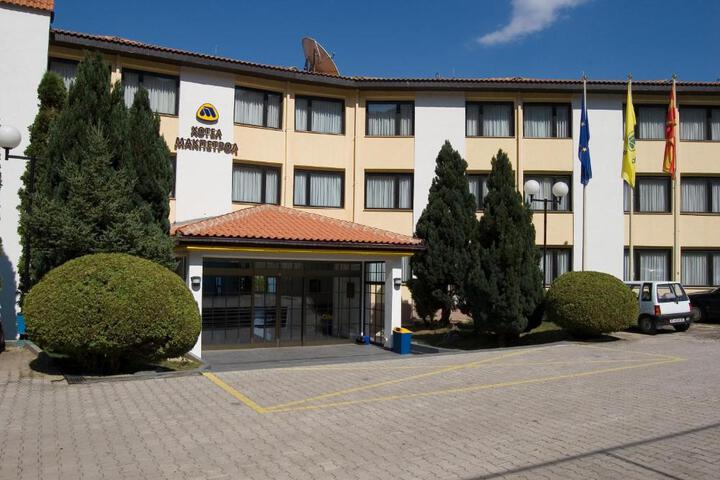 Photo 9