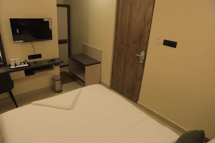 Room 17 of 114