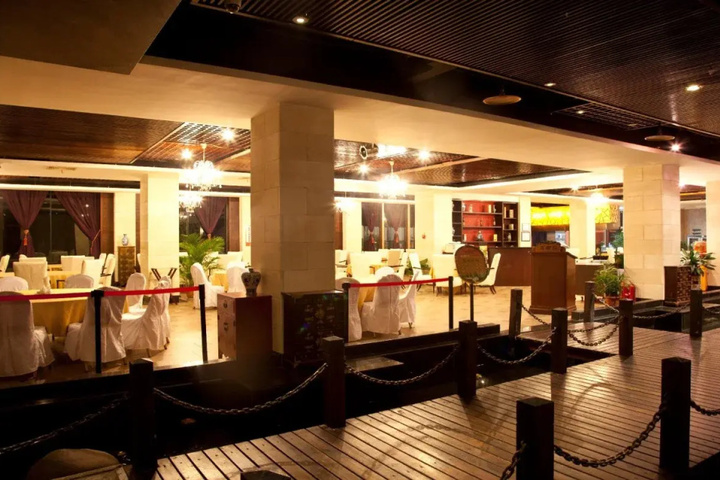 Panan Jade Paradise Resort