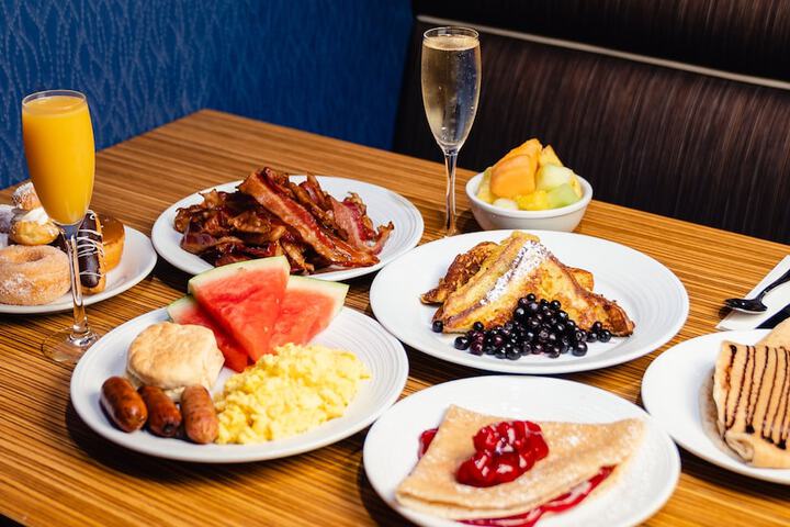 Breakfast/Coffee Service 55 of 64