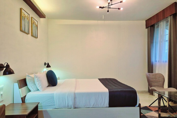 Room 21 of 49